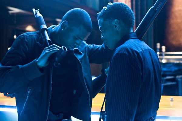 T.I. and Michael Ealy prepare to go out in a blaze of glory in TAKERS.