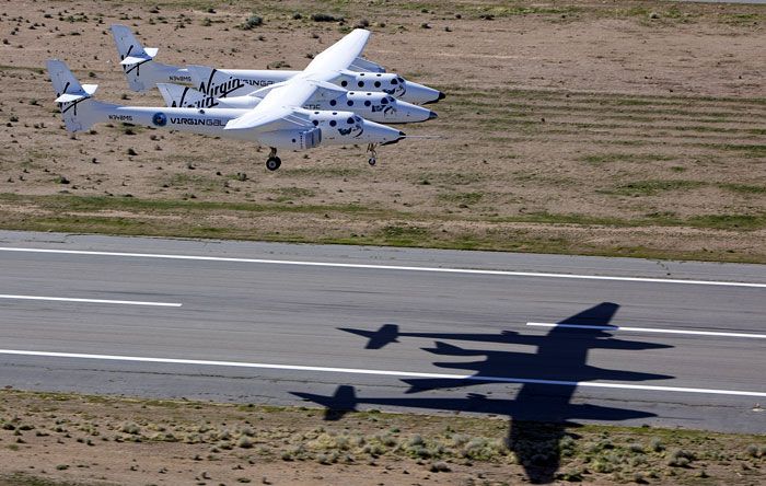 The VMS Eve and VSS Enterprise about to land at Mojave Air and Spaceport in California.