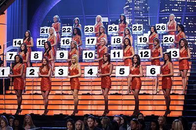 Around five of these babes jinxed Wesley Autrey's chances at winning $1 million on DEAL OR NO DEAL in 2007.