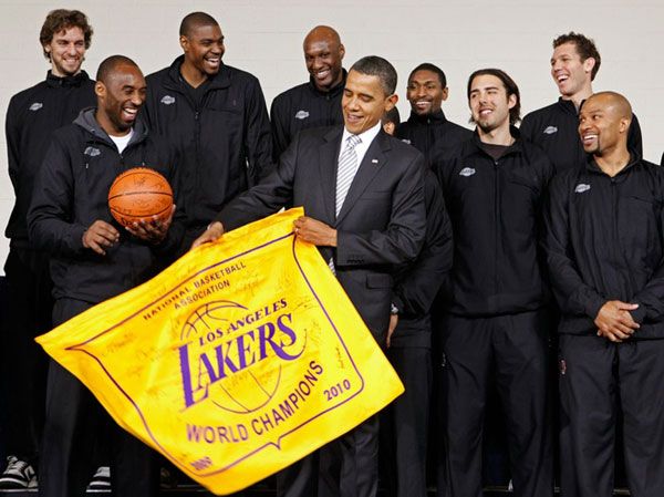 President Obama poses for a group photo with the L.A. Lakers at the Boys and Girls Club in Washington, D.C., on December 13, 2010.