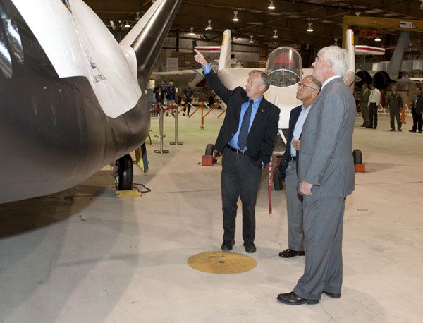 NASA Administrator Charlie Bolden, former astronaut Steve Lindsey and Deputy Director Patrick Stoliker check out the Dream Chaser test vehicle at the Dryden Flight Research Center in California, on May 22, 2013. NASA Administrator Charlie Bolden, former astronaut Steve Lindsey and Deputy Director Patrick Stoliker check out the Dream Chaser test vehicle at the Dryden Flight Research Center in California, on May 22, 2013.