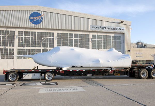 Sierra Nevada's Dream Chaser test vehicle arrives at NASA's Dryden Flight Research Center in Edwards Air Force Base, California, on May 15, 2013. Sierra Nevada's Dream Chaser test vehicle arrives at NASA's Dryden Flight Research Center in Edwards Air Force Base, California, on May 15, 2013.