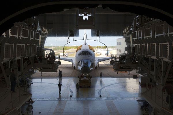 Space shuttle Endeavour is about to enter OPF-2 to resume transition and retirement operations at the Kennedy Space Center in Florida, on February 1, 2012.