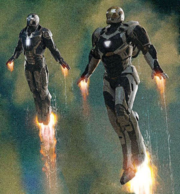 The Deep Space Armor (right) as seen in the IRON MAN 3 theatrical poster.