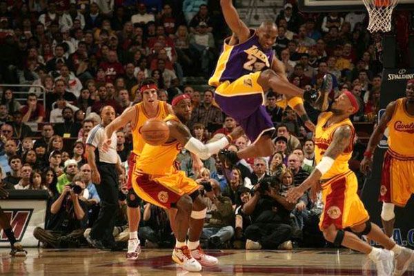 Kobe Bryant pulls a martial arts move during an L.A. Lakers game against the Cleveland Cavaliers.