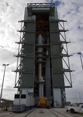 The payload fairing carrying the Curiosity Mars rover is attached to its Atlas V launch vehicle on November 3, 2011.
