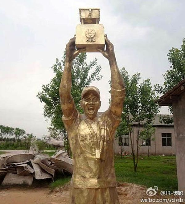 A statue built in honor of Stephon Marbury, who helped the Beijing Ducks win the 2012 Chinese Basketball Association (CBA) championship.