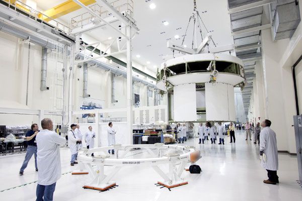 The faux Service Module that will be used for Orion's EFT-1 mission next year undergoes processing at NASA's Kennedy Space Center in Florida, on November 5, 2013. The faux Service Module that will be used for Orion's EFT-1 mission next year undergoes processing at NASA's Kennedy Space Center in Florida, on November 5, 2013.