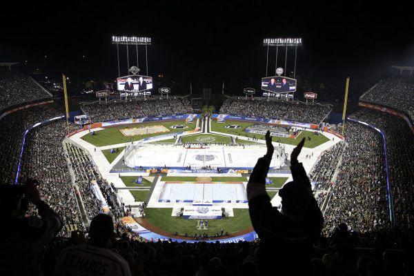 The Anaheim Ducks defeated the Los Angeles Kings, 3-0, at an outdoor hockey rink inside of Dodger Stadium, on January 25, 2014.