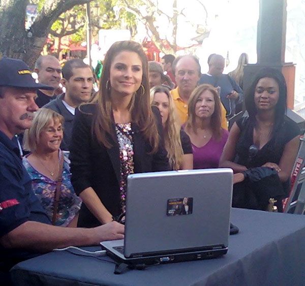 'Extra' TV correspondent Maria Menounos makes an appearance at The Grove in Los Angeles.