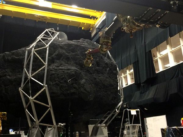At NASA’s Goddard Space Flight Center in Greenbelt, Maryland, a full-scale engineering development version of ARM's robotic capture system is being tested. At NASA’s Goddard Space Flight Center in Greenbelt, Maryland, a full-scale engineering development version of ARM's robotic capture system is being tested.