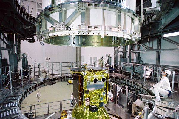 At the Tanegashima Space Center in Japan, JAXA's Hayabusa 2 spacecraft is about to be encapsulated by the payload fairing of its H-IIA launch vehicle...on November 17, 2014.