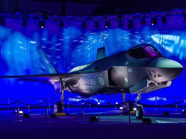 An F-35A Lightning II jet fighter that will be used by Norway is unveiled at the Lockheed Martin facility in Fort Worth, Texas...on September 22, 2015.