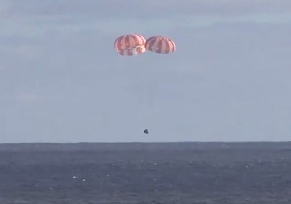 As seen from the recovery ship USS Anchorage, the Orion spacecraft is about to splash down into the Pacific Ocean to successfully conclude the EFT-1 mission...on December 5, 2014. As seen from the recovery ship USS Anchorage, the Orion spacecraft is about to splash down into the Pacific Ocean to successfully conclude the EFT-1 mission...on December 5, 2014.