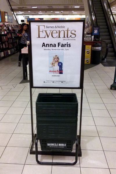 At The Grove's Barnes & Noble bookstore in Los Angeles to attend a signing by actress Anna Faris...on November 6, 2017.