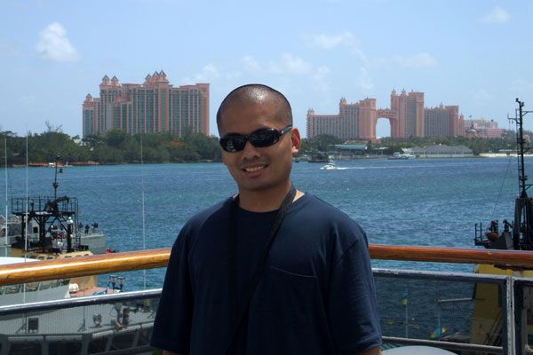 Posing with the Bahamas' Atlantis Resort behind me...on August 17, 2008.