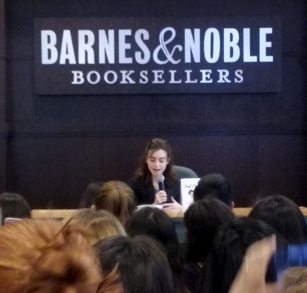 Lily Collins begins discussing her new book UNFILTERED at The Grove's Barnes & Noble bookstore in Los Angeles...on March 11, 2017.