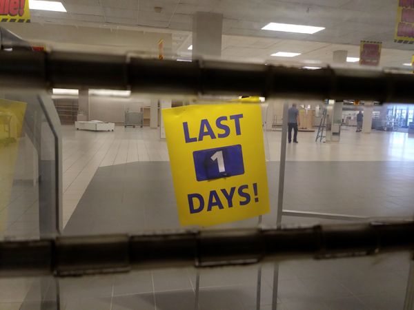 The Sears department store at Puente Hills Mall permanently closed down on September 3, 2018.
