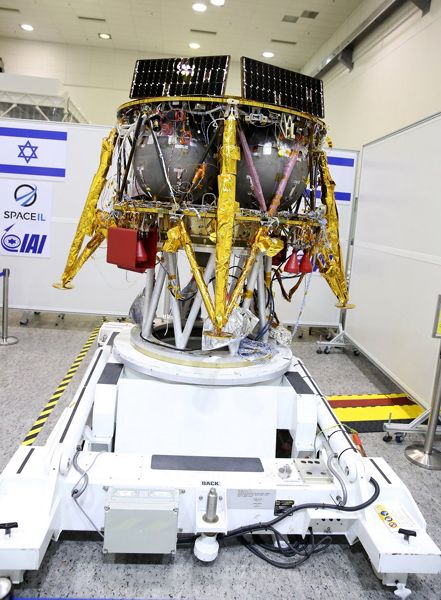 An image of SpaceIL's lunar lander at its assembly facility in Israel.