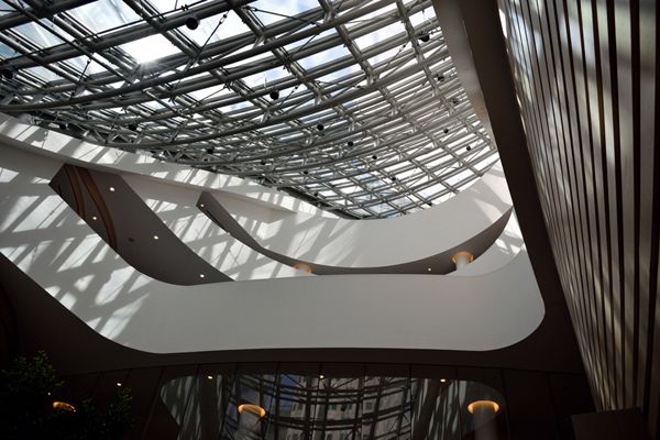 A snapshot of the Wilshire Grand Center's main lobby at ground level...on July 26, 2017.