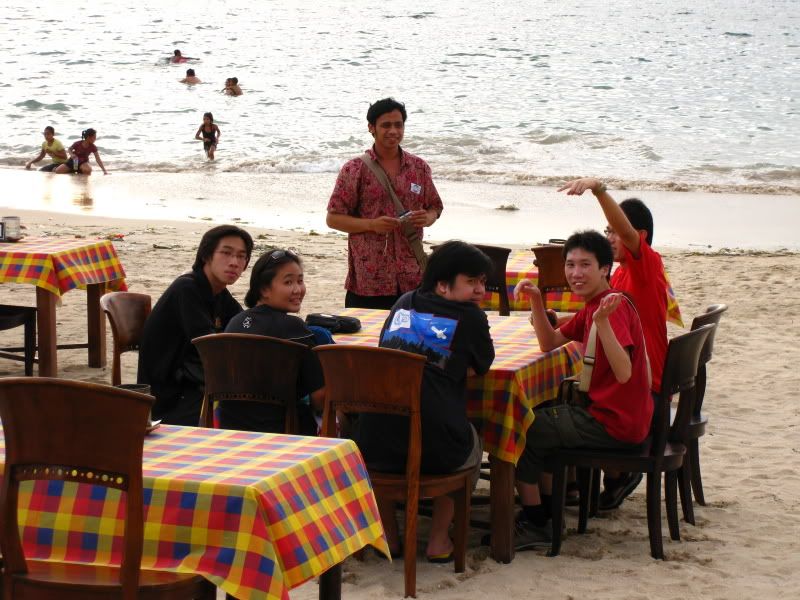 37-jibaran.jpg Dinner at Jimbaran Beach image by japrpg