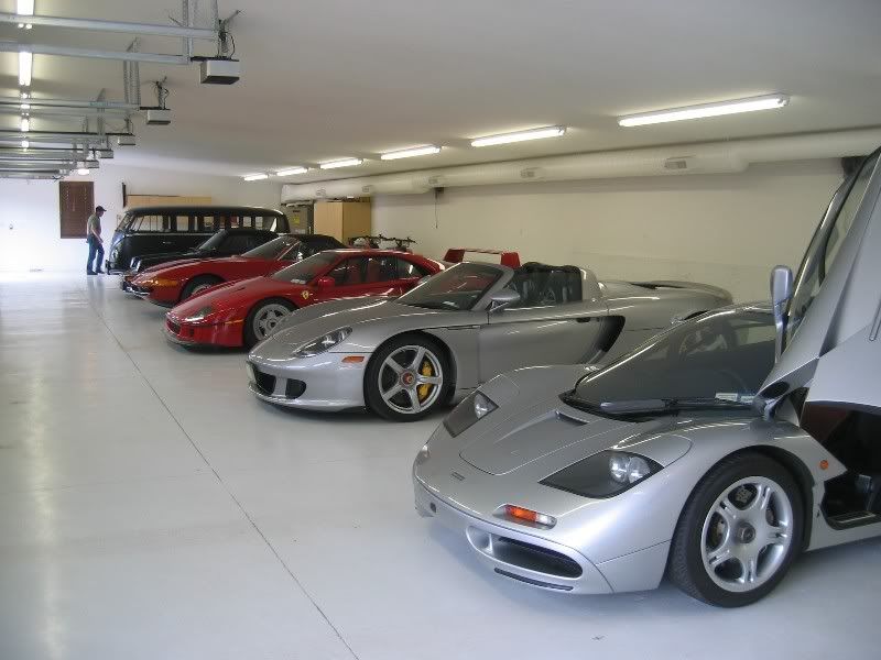 Mclaren F1 Garage