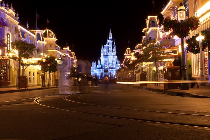 DisneyTripNov2011999.jpg