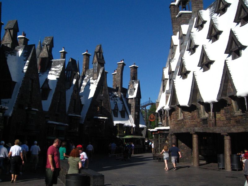 UniversalFL2012011.jpg