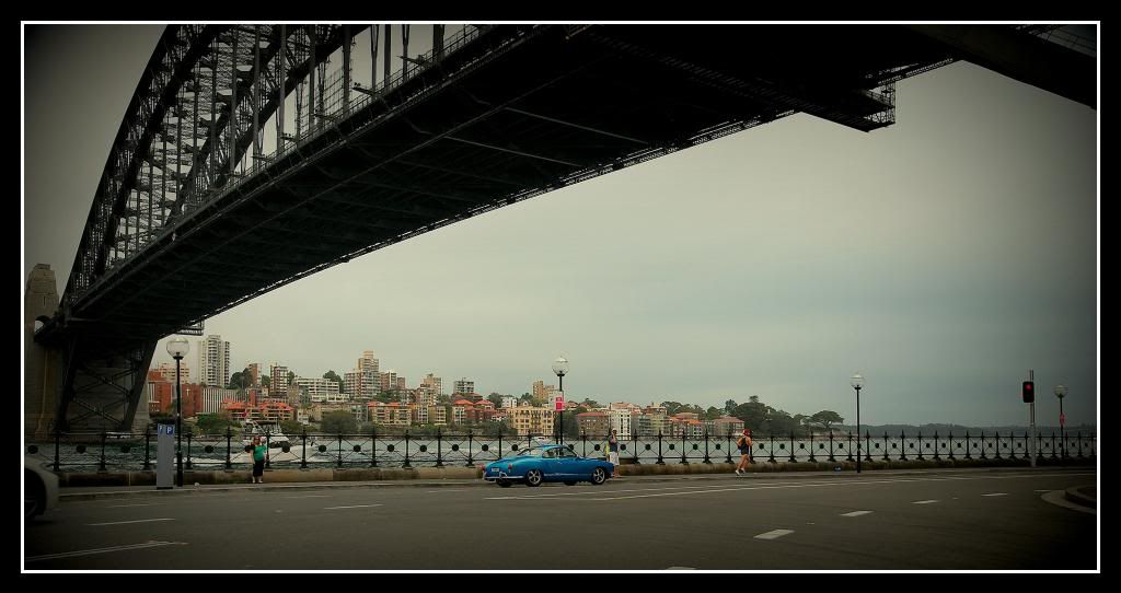 http://img.photobucket.com/albums/v482/blucbrrr/ghiaharbourbridge_zpsdb759228.jpg