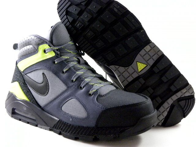 nike air wild boots