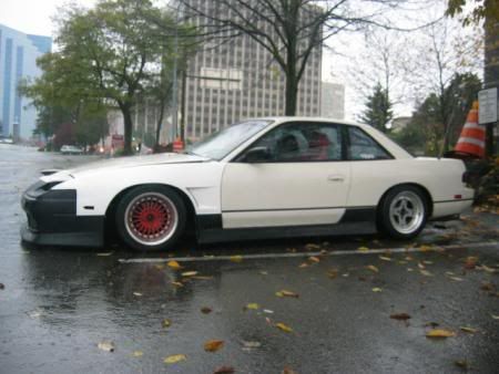 http://img.photobucket.com/albums/v482/ryancrx/180sx.jpg