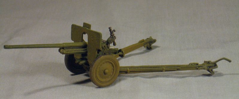 Russian76mmFieldGunF22I.jpg