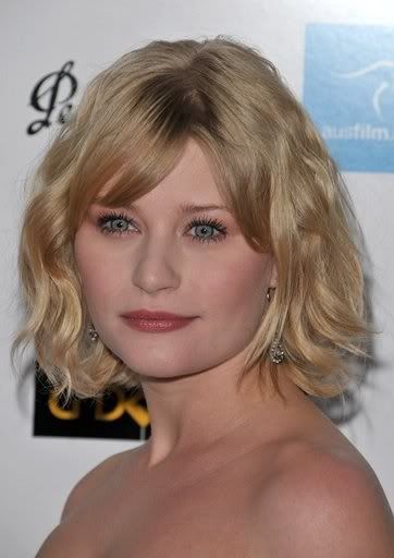 Emilie De Ravin Edr Current News Thread 19 Emilie Is News