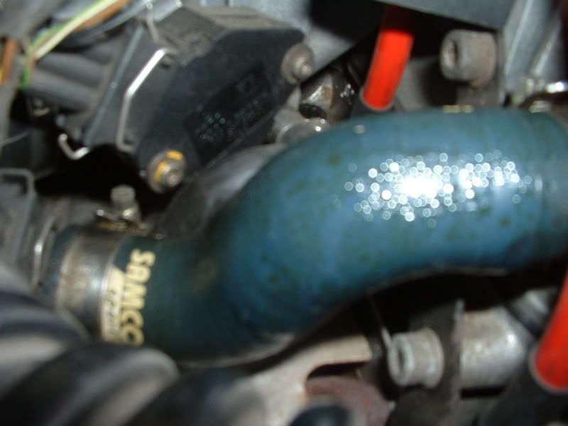 What does this mean?(coolant/or oil condensation?) VW Vortex