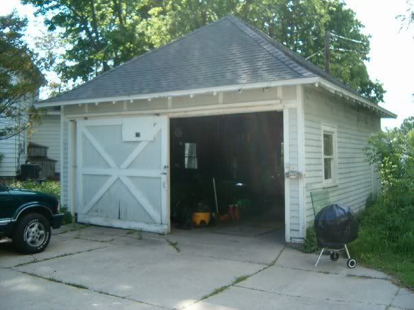 garage.jpg