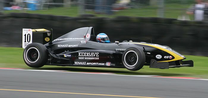 IMAGE: http://img.photobucket.com/albums/v487/AJH/IMG_6127.jpg