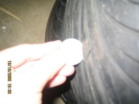 http://img.photobucket.com/albums/v487/knottypaul/18tyres.jpg