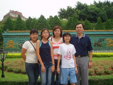 Image hosted by Photobucket.com