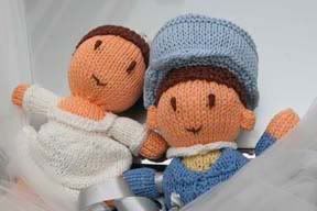knitted bride and groom doll toys