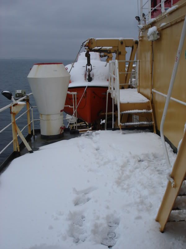 NorwaySnowonShip11.jpg