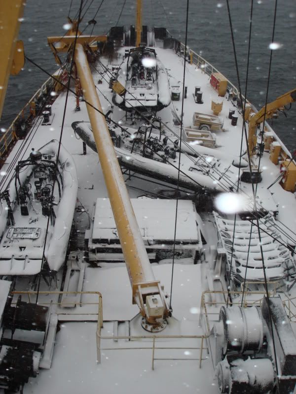NorwaySnowonShip2.jpg