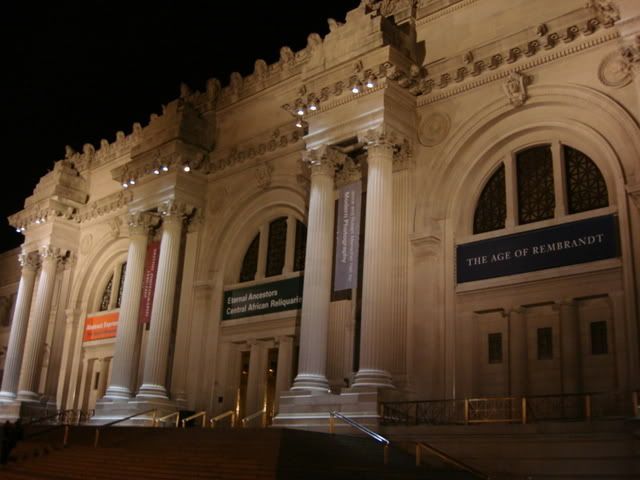 Nighttime at the Met 