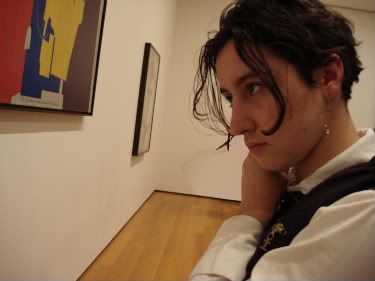 Polina looking at art