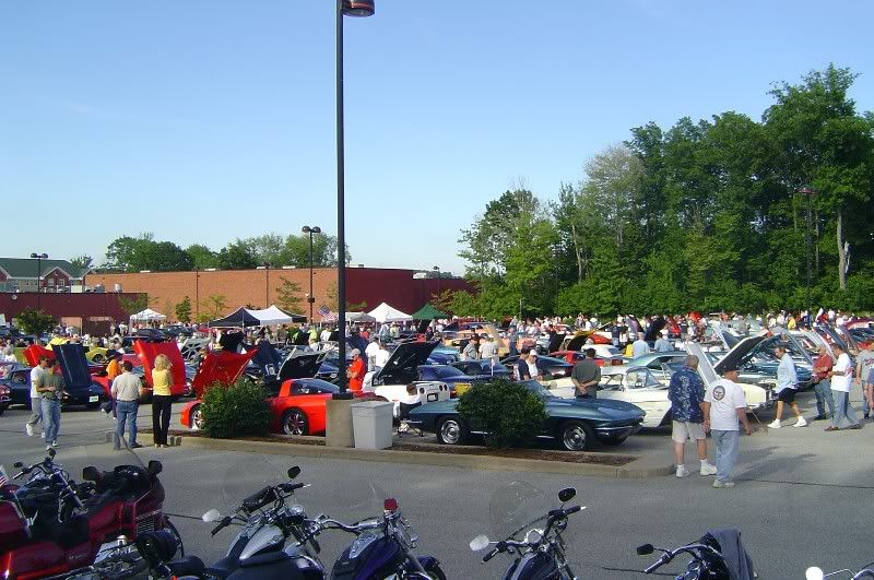 Solon Commons Ohio Cruise In featuring Corvettes. CorvetteForum