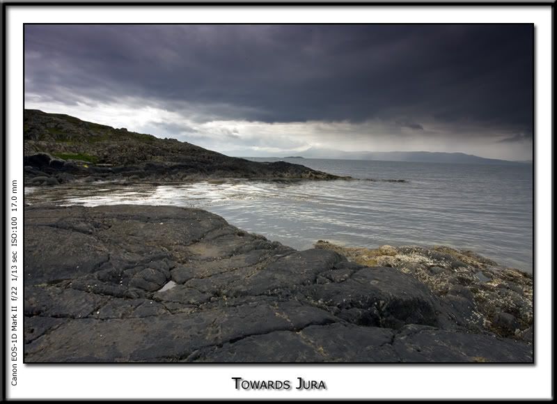 IMAGE: http://img.photobucket.com/albums/v488/lomond/Towards-Jura.jpg