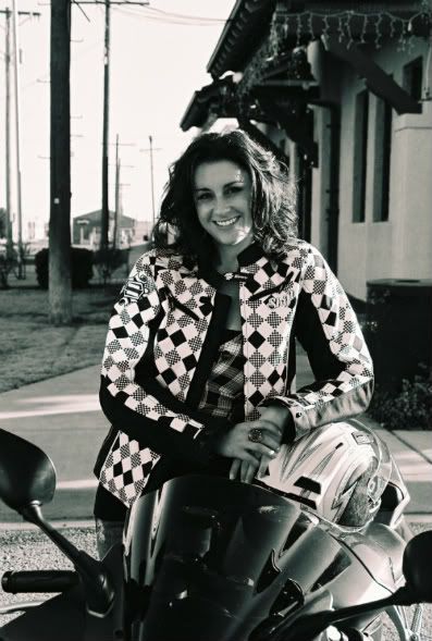 IMAGE: http://img.photobucket.com/albums/v490/jstandridge23/CC%20Uploads/R1-20-1.jpg