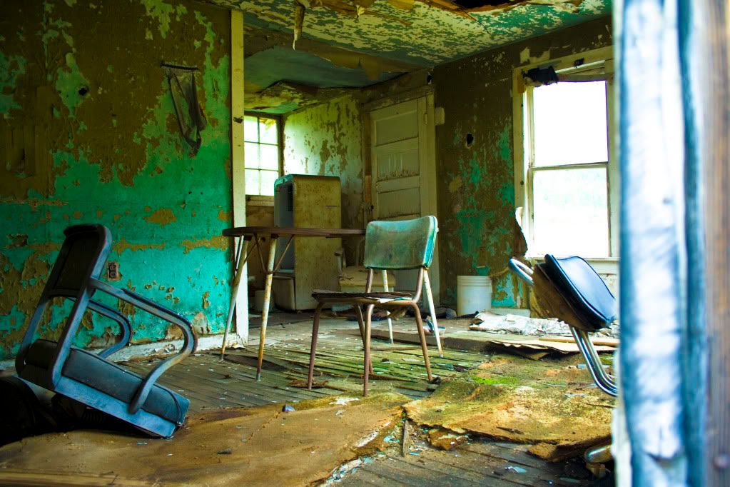 IMAGE: http://img.photobucket.com/albums/v490/jstandridge23/Cloudcroft/IMG_2644-1.jpg