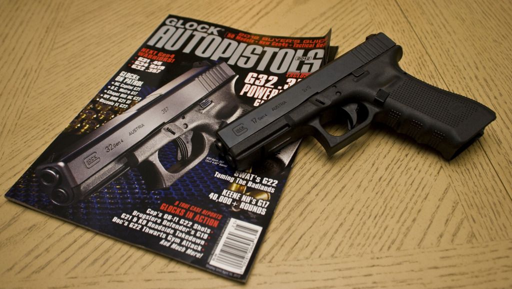 IMAGE: http://img.photobucket.com/albums/v490/jstandridge23/Glock%2017/IMG_2912.jpg
