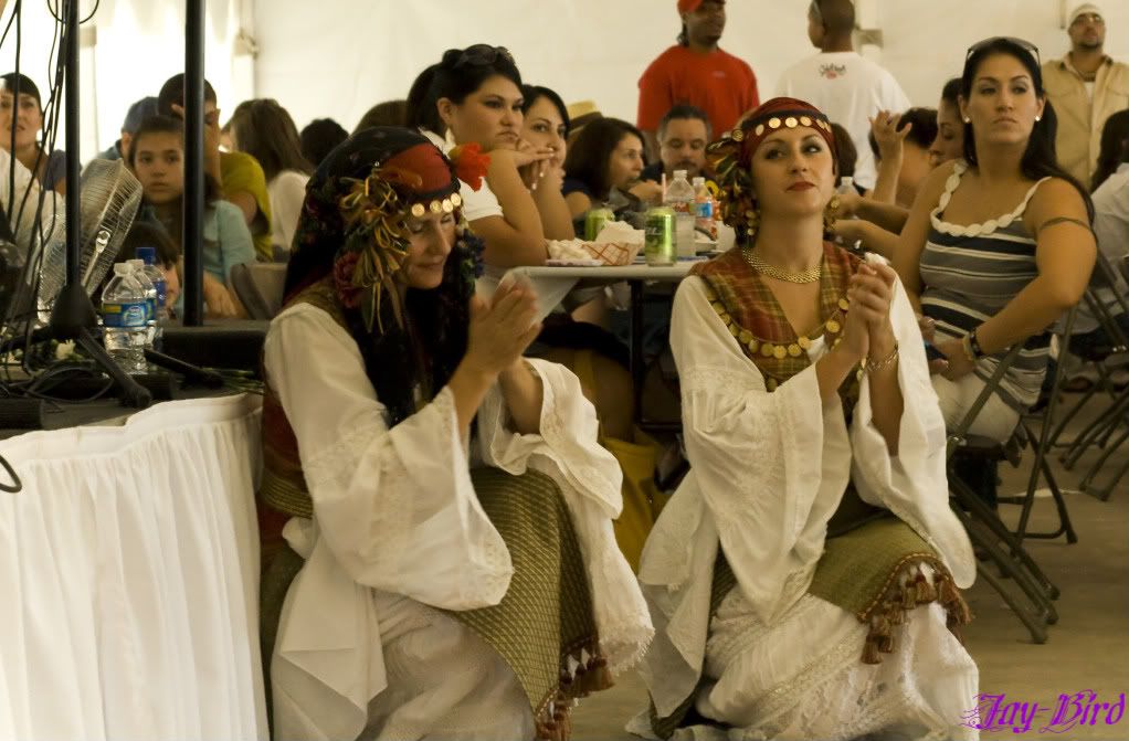 IMAGE: http://img.photobucket.com/albums/v490/jstandridge23/Greek%20Fest%202010/IMG_2981-7.jpg