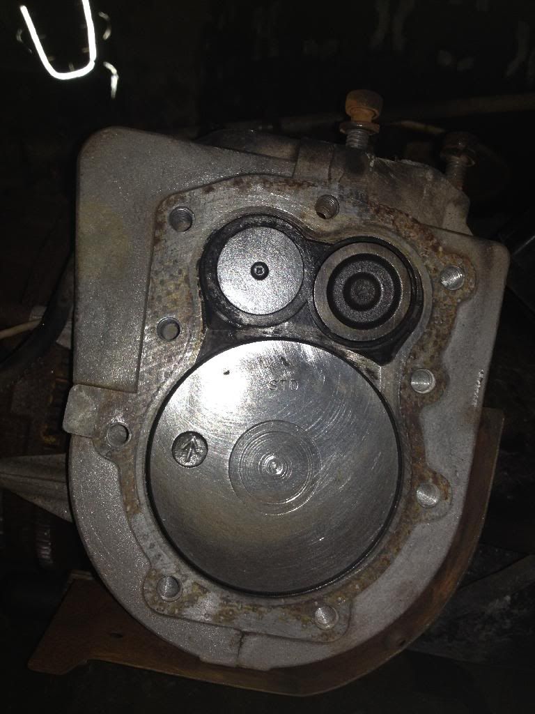 10hp Tescumsh With oil in exhaust and intake Snowblower Forum